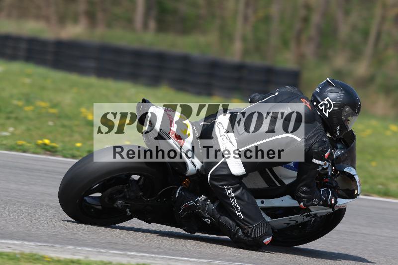 /Archiv-2022/06 15.04.2022 Speer Racing ADR/Gruppe gelb/575